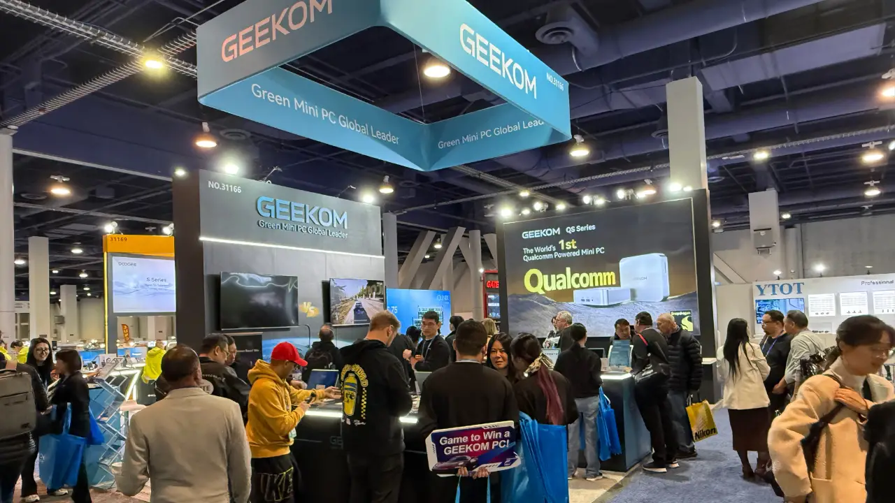 CES Las Vegas 2025 - GEEKOM